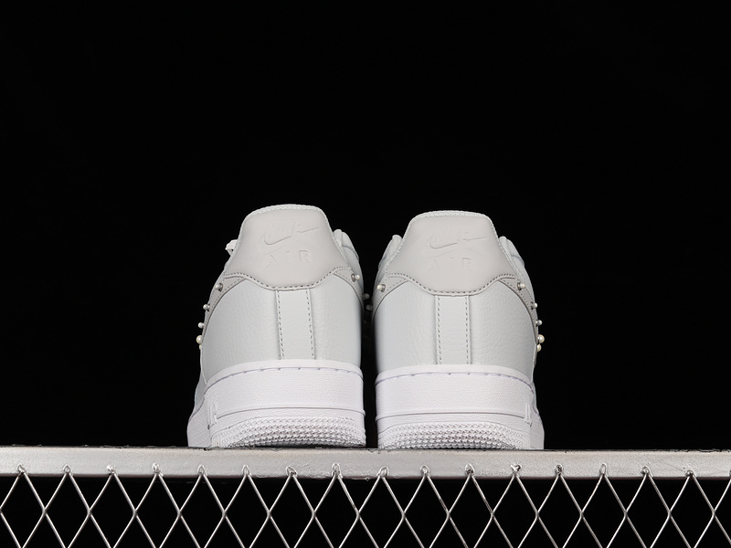 Air Force 1 Low 07 Se Pearl Swoosh Pure Platinum/White 29