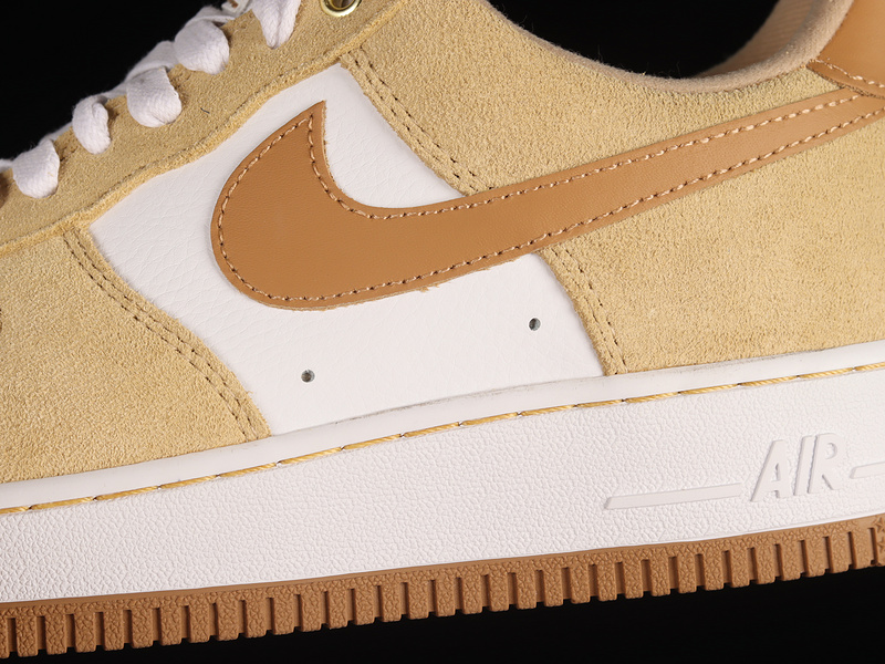 Nike Air Force 1 '07 Lxx Vachetta Tan/Flax-Sail 15