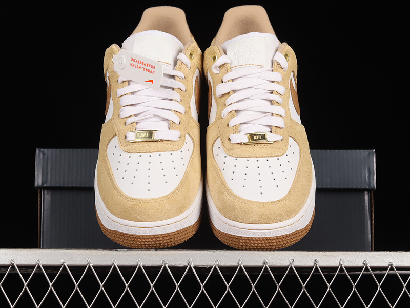 Nike Air Force 1 '07 Lxx Vachetta Tan/Flax-Sail 29