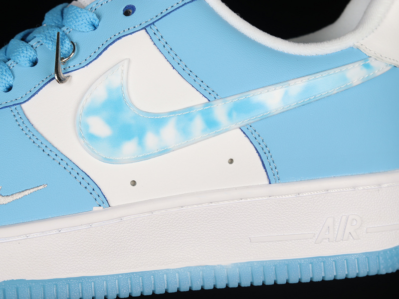 Air Force 1 Low 07 Nail Art White/Blue/White 5