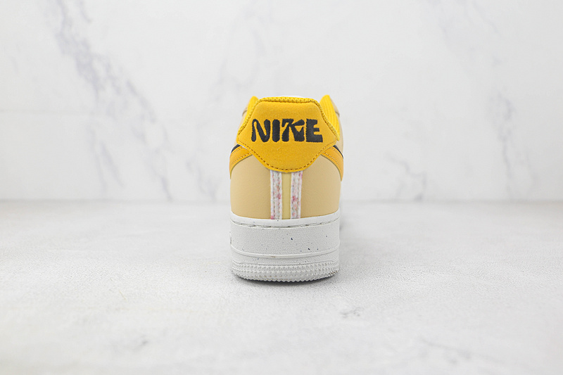 Air Force 1 Low 07 Lx 82 Double Swoosh Yellow Sail/Yellow Ochre/Sail 17