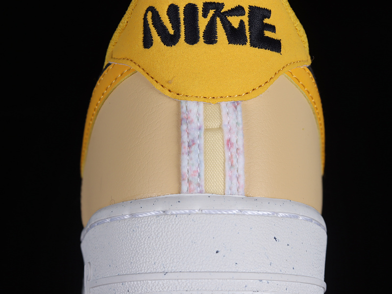 Air Force 1 Low 07 Lx 82 Sail/Yellow Ochre/Sail 5