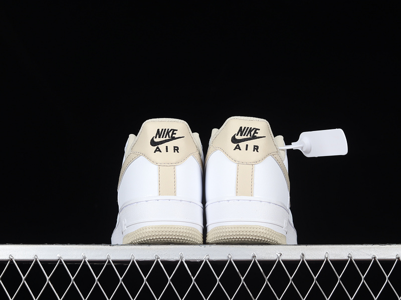 Air Force 1 Low 07 White/White/Rattan 3