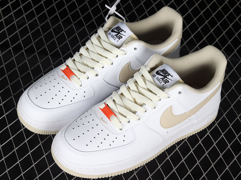 Air Force 1 Low 07 White/White/Rattan 11