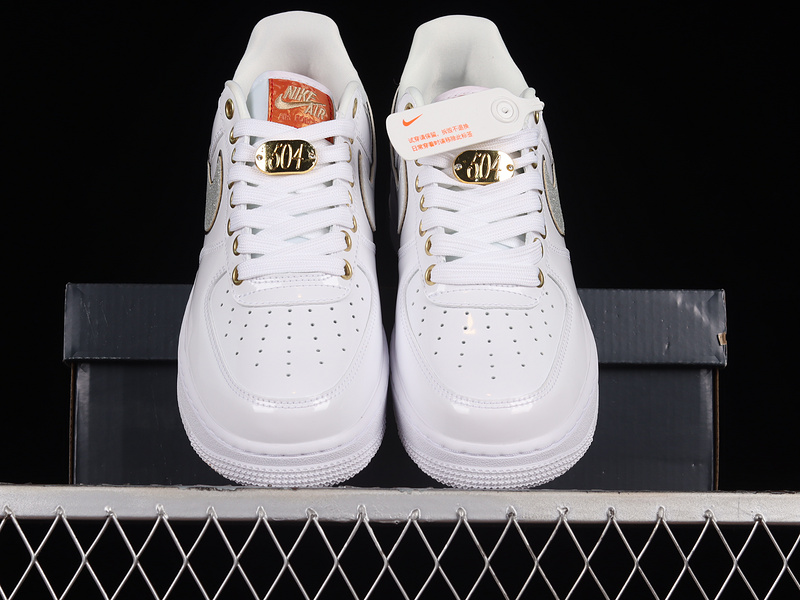 Air Force 1 Low Nola White/Multi-Color/Metallic Gold/University Red 11