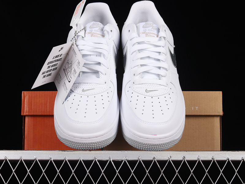 Air Force 1 Low Color Of The Month White/Metallic Silver/Metallic Gold 25