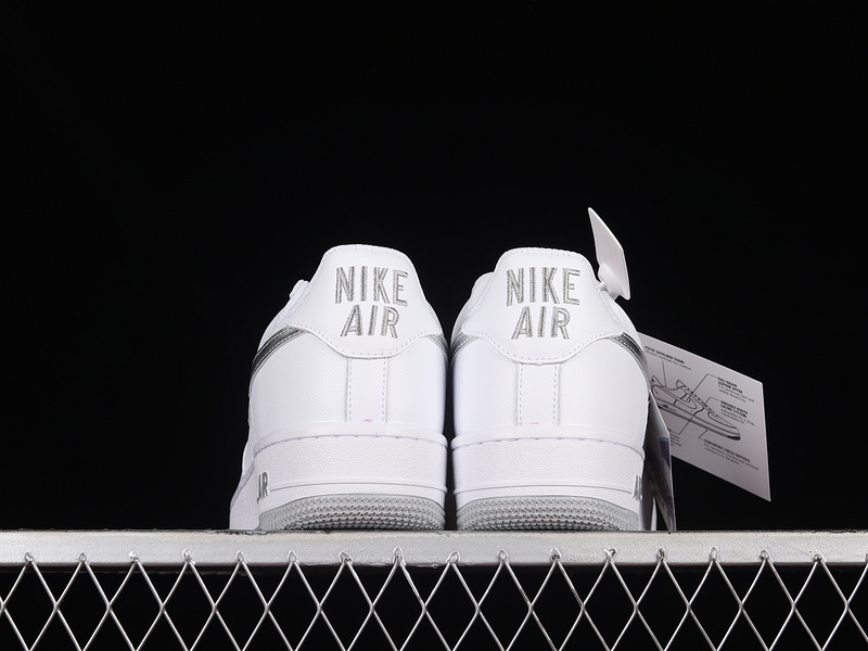 Air Force 1 Low Color Of The Month White/Metallic Silver/Metallic Gold 27