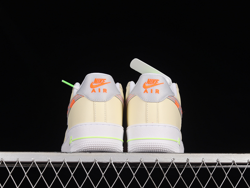 Air Force 1 Low 07 Beige/White/Orange 9