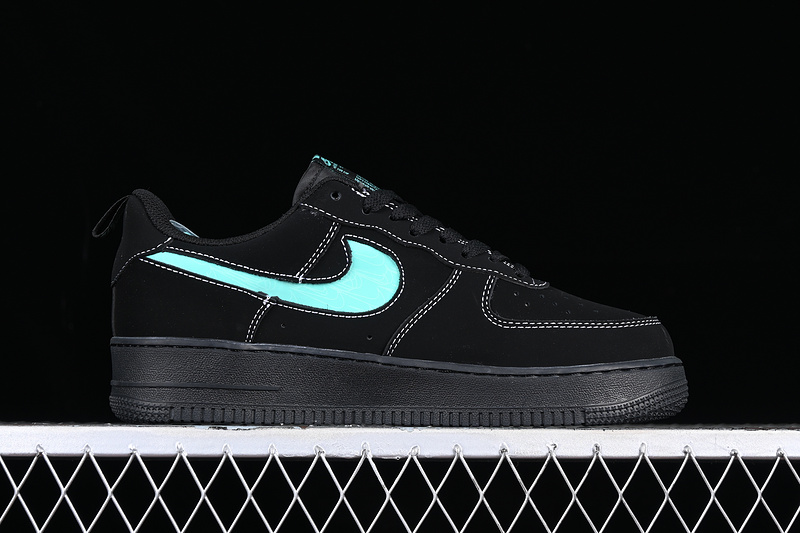 Nike Air Force 1 '07 Low Cut Out Black/Green/White 17