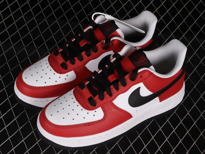 Air Force 1 Low 07 Gs Team Red/White/Black 25