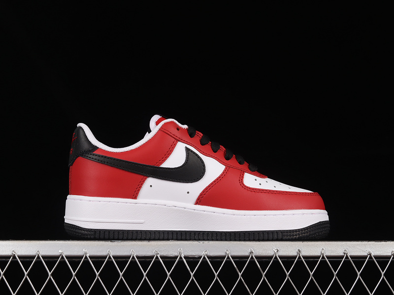 Air Force 1 Low 07 Gs Team Red/White/Black 29