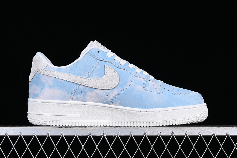 Nike Air Force 1 '07 Low Se Clouds University Blue/Sail 15