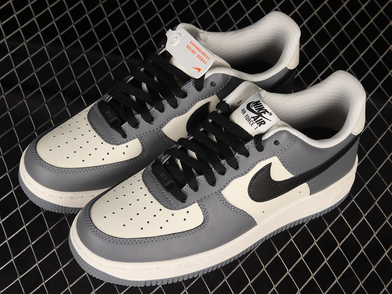 Air Force 1 Low 07 Sail/Grey/Black 27