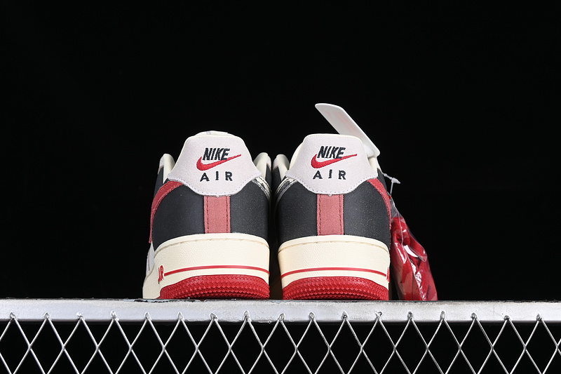 Nike Air Force 1 '07 Low White/Grey/Black/Red 31