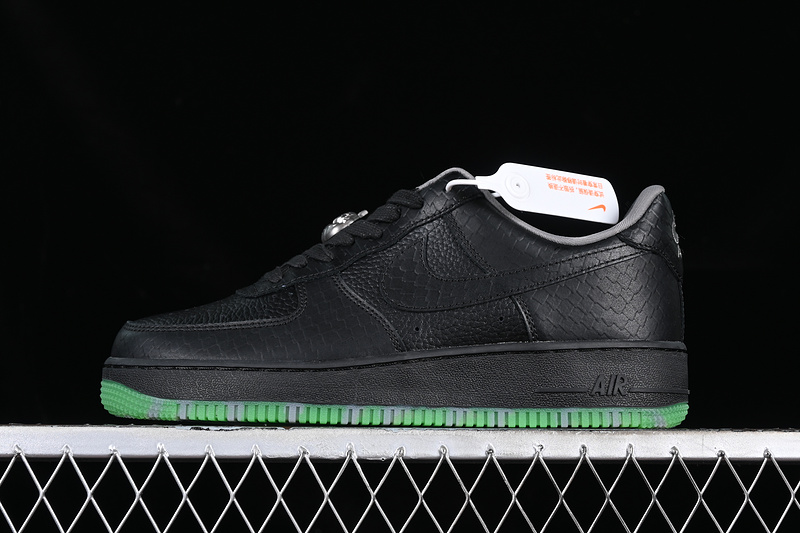 Nike Air Force 1 '07 Low Halloween Black/Green/Grey 17