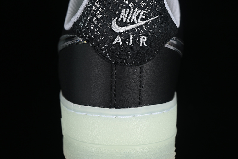 Nike Air Force 1 '07 Low Year Of The Dragon White/Vapor Green/Black 23