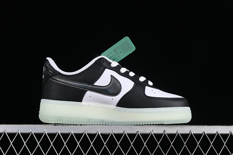 Nike Air Force 1 '07 Low Year Of The Dragon White/Vapor Green/Black 27