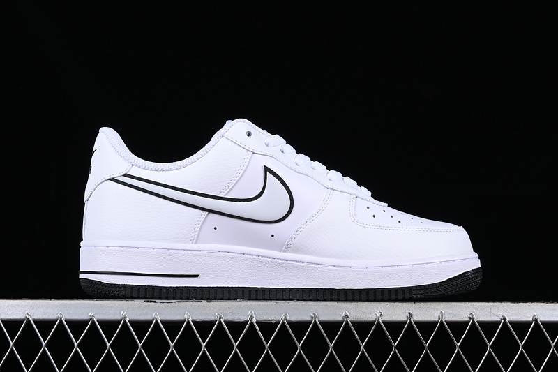 Nike Air Force 1 '07 Black/White 21