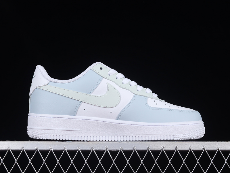 Nike Air Force 1 '07 Low Glazed Grass/White/Sky Blue 25