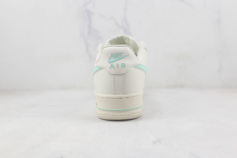 Air Force 1 Low 07 White/White/Light Green 5