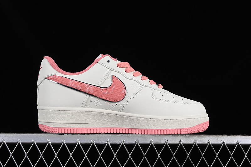 Louis Vuitton Nike Air Force 1 '07 Low White/Pink 3