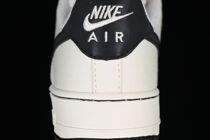 Nike Air Force 1 '07 Low Beige/Black 15