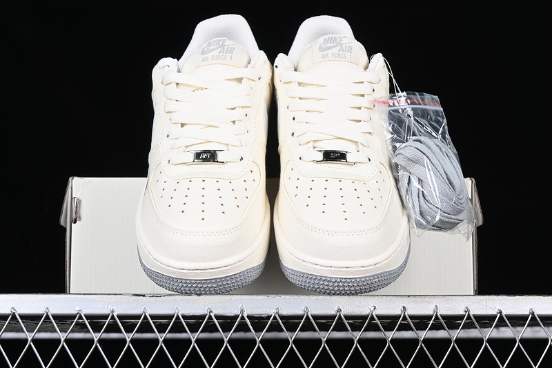 Nike Air Force 1 '07 Low Beige/White/Grey 25