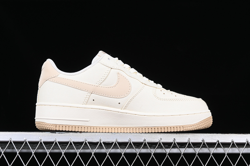 Nike Air Force 1 '07 Low Khaki/Off White/Brown 23