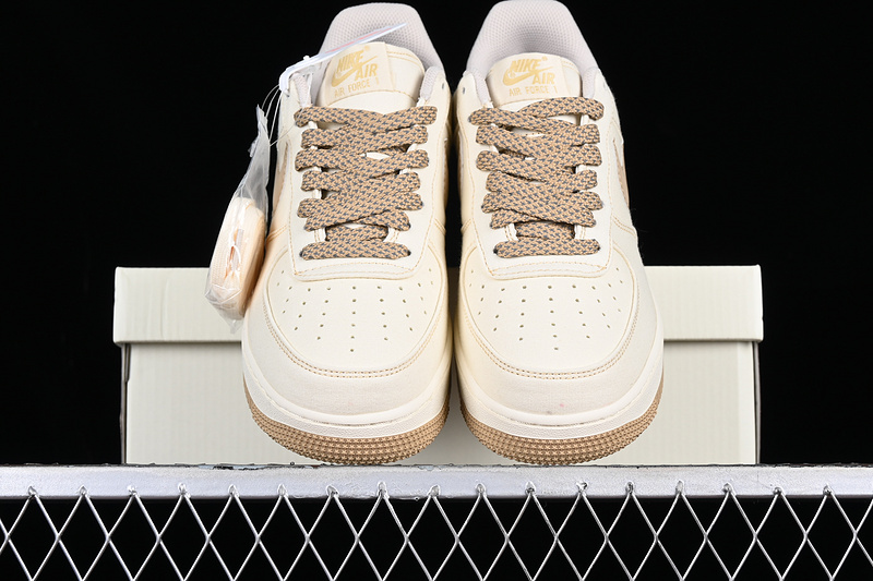 Air Force 1 Low Ebige/Brown 5