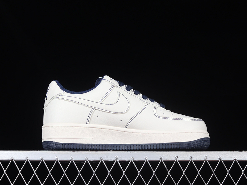 Air Force 1 Low 07 X Undefeated White/Dark Blue/White 15