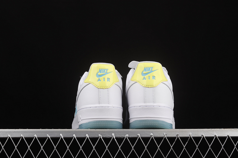 Air Force 1 Low 07 White/Light Blue 29