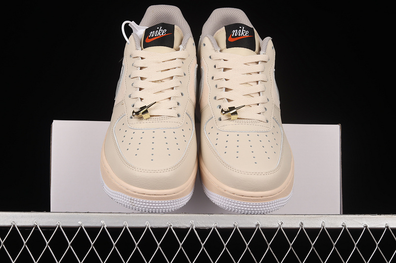 Air Force 1 Low Retro Sp Beige/Sail/Grey 5