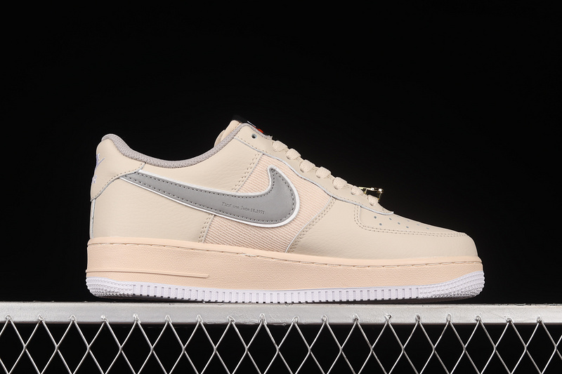 Air Force 1 Low Retro Sp Beige/Sail/Grey 9