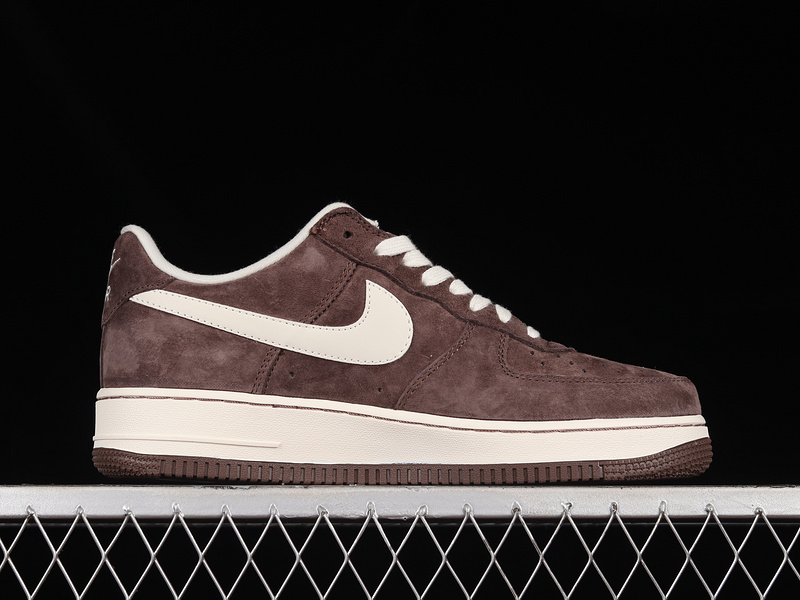 Air Force 1 Low 07 Chocolate/Chocolate/White 17