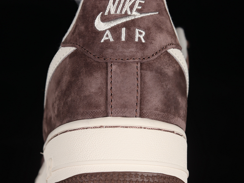 Air Force 1 Low 07 Chocolate/Chocolate/White 27