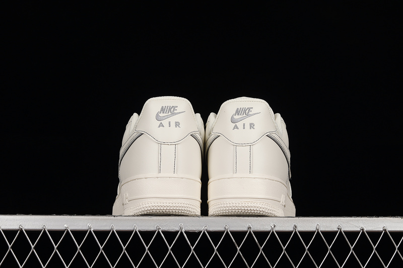 Air Force 1 Low 07 White/White/Light Grey 7