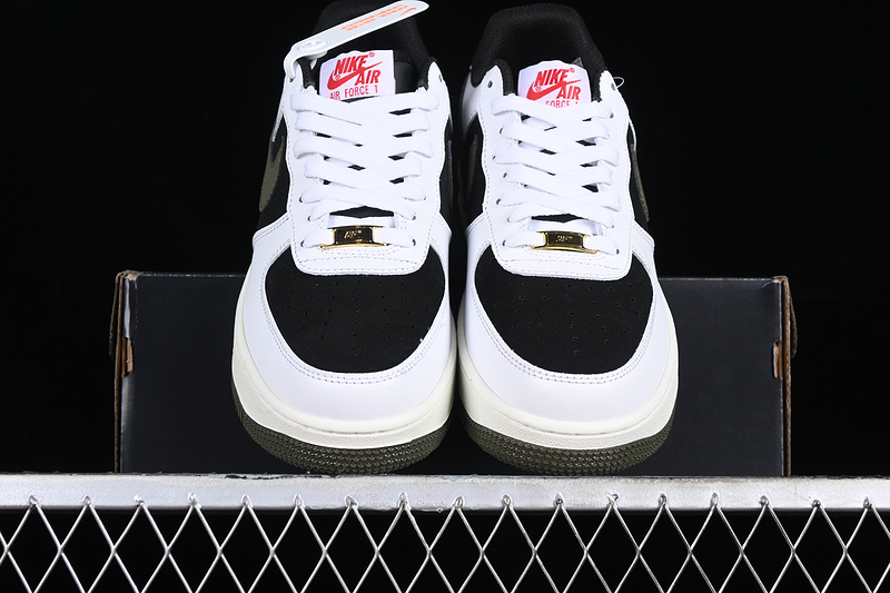 Air Force 1 Low White/Black/Green 21