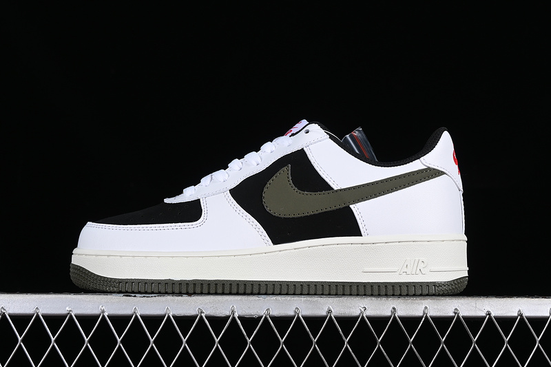 Air Force 1 Low White/Black/Green 31