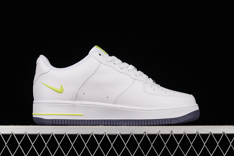 Nike Air Force 1 '07 Low White/Fluoresent Green/Orange 25