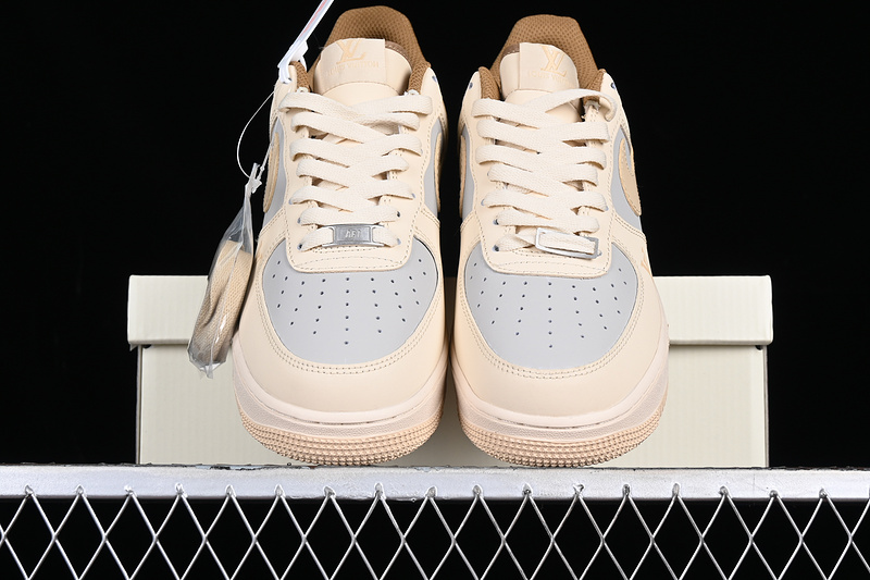 Nike Air Force 1 '07 Low Grey/Brown/Beige 21