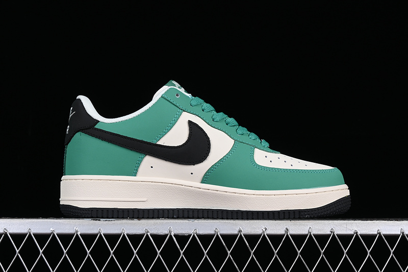 Nike Air Force 1 '07 Low White/Black/Green 15