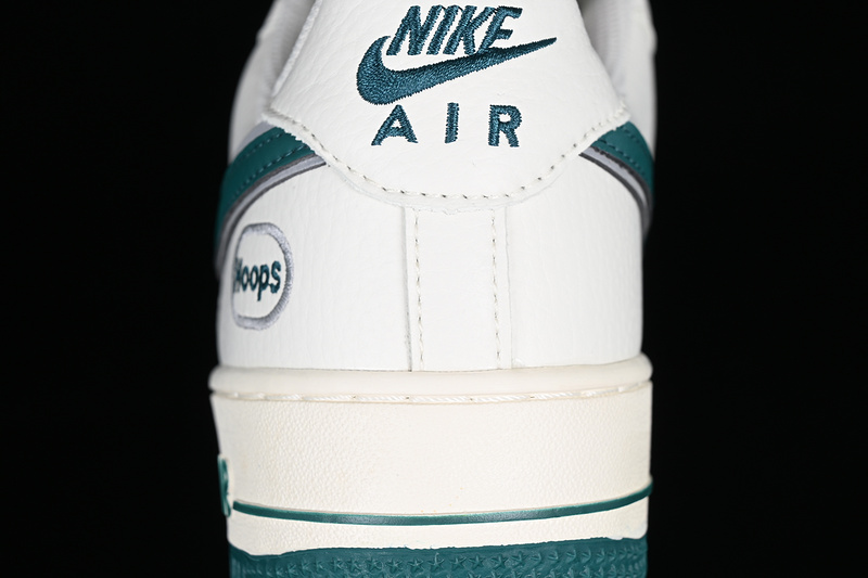 Nike Air Force 1 '07 Low Hoops White/Green 27