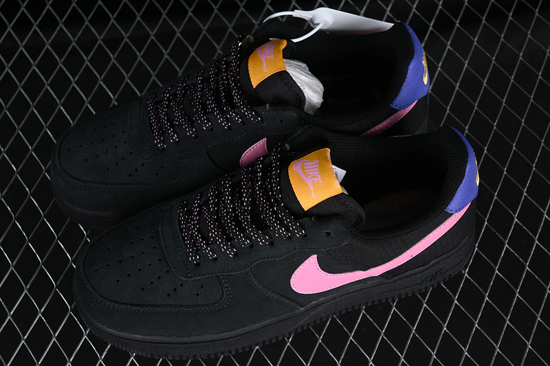 Nike Air Force 1 '07 Low Black/Pink 11