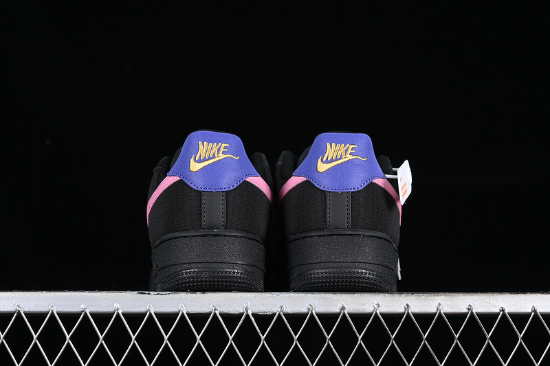 Nike Air Force 1 '07 Low Black/Pink 13