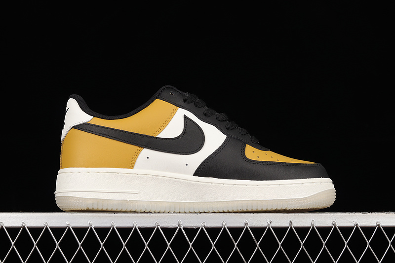 Air Force 1 Low 07 Black/White-Yellow 7