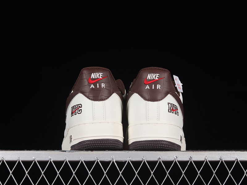 Nike Air Force 1 '07 Low Burgundy/White 9