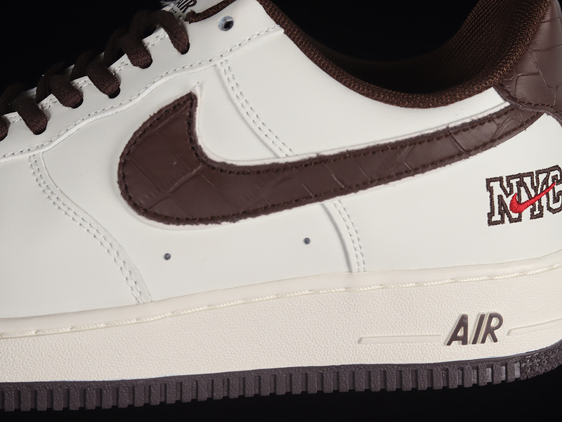 Nike Air Force 1 '07 Low Burgundy/White 29