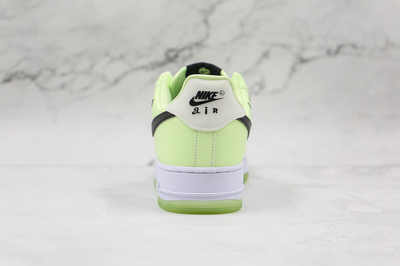 Air Force 1 Low 07 Lx Barely Volt/Black/White/Black 13