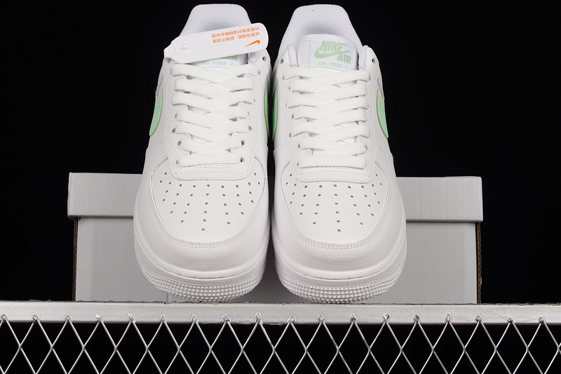 Air Force 1 Low 07 White/White/Mint Green 15