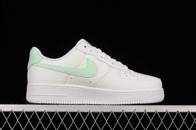 Air Force 1 Low 07 White/White/Mint Green 27